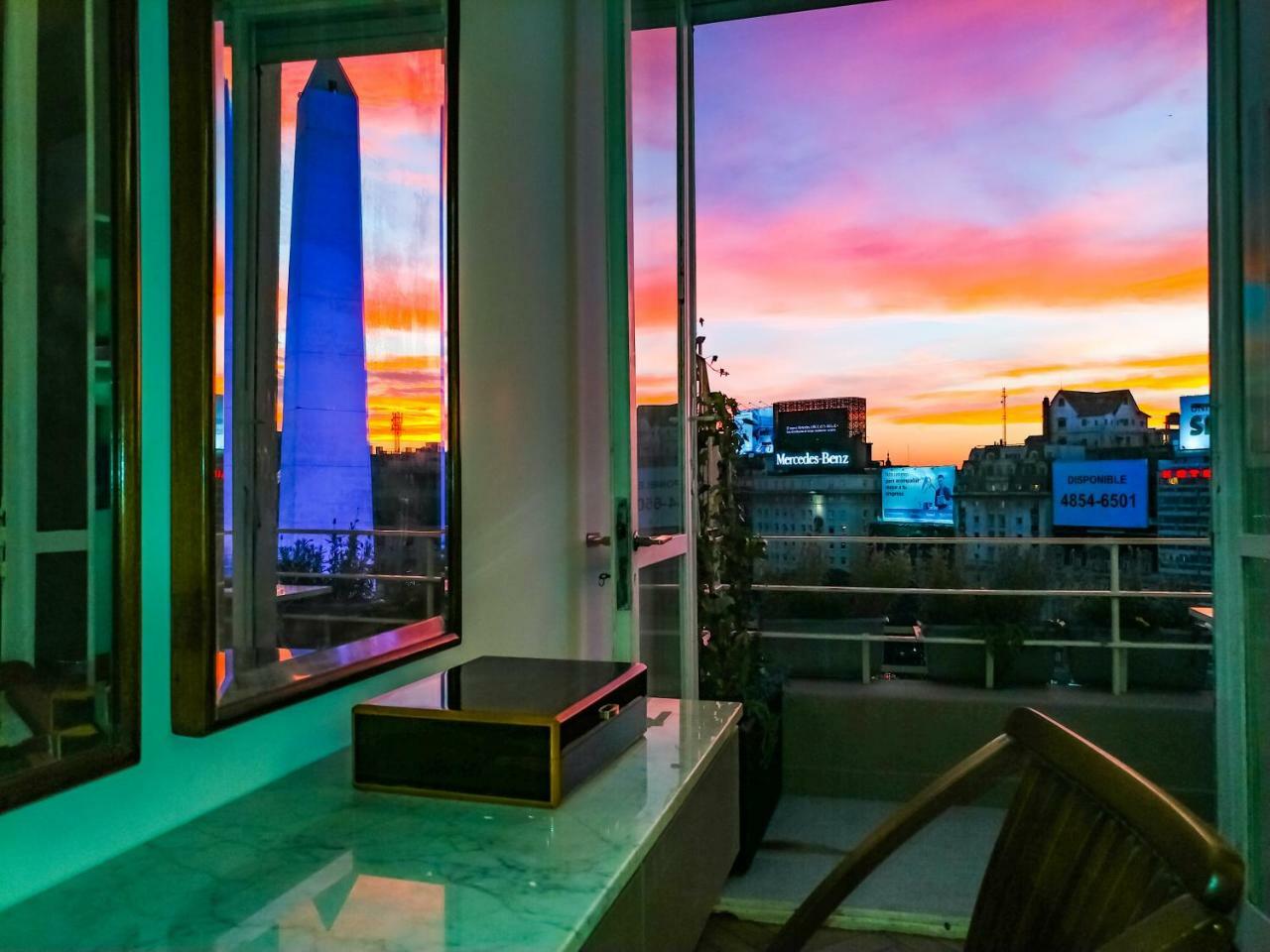 Penthouse Frente Al Obelisco Con Terraza Apartment Buenos Aires Exterior foto