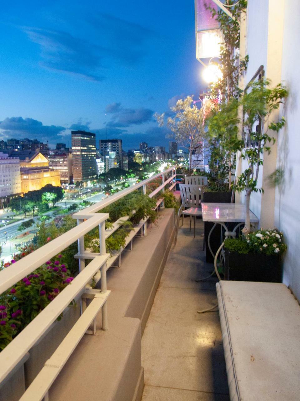 Penthouse Frente Al Obelisco Con Terraza Apartment Buenos Aires Exterior foto